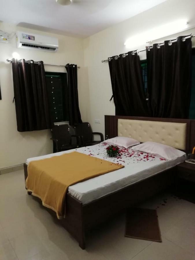 Maharaja Family Guest House Лонавала Экстерьер фото